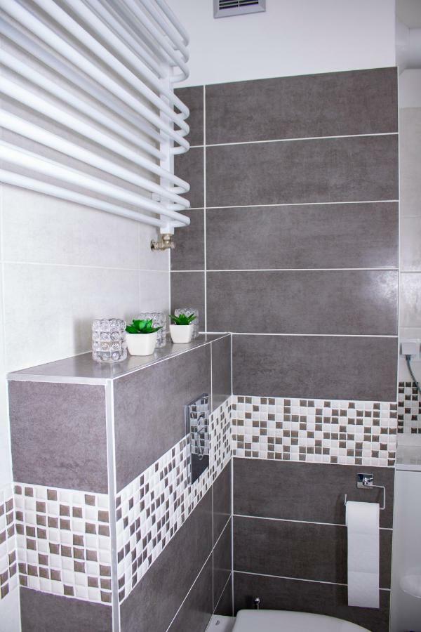 Apartament Z Ogrodkiem เชซัช ภายนอก รูปภาพ